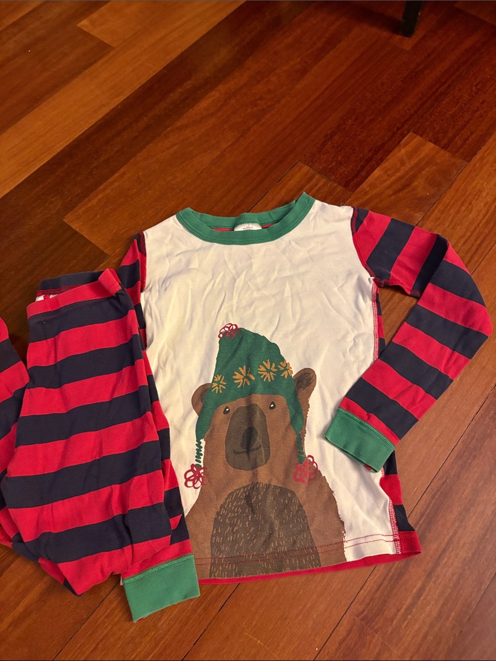 Hanna Andersson Red & Navy Striped Bear Pajama Set with Green Trim
